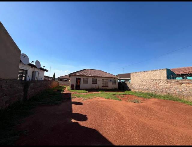 3 BEDROOM HOUSE FOR SALE IN DAWN PARK EXT